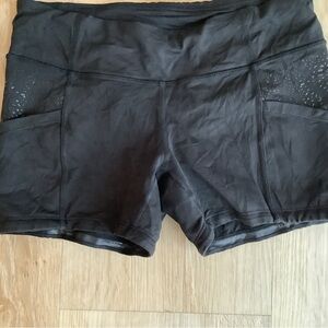 Lululemon Women's Black Athletic Shorts